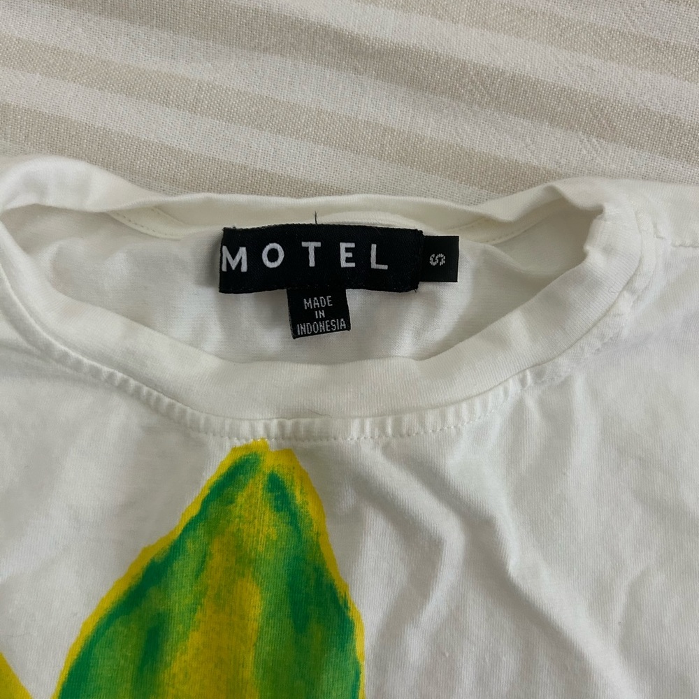 Motel Rocks Baby Tee - Picture 2 of 3